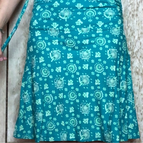 2 skirt bundle. Patagonia teal patterned and Carve Designs grey teal polka dots - Picture 9 of 12